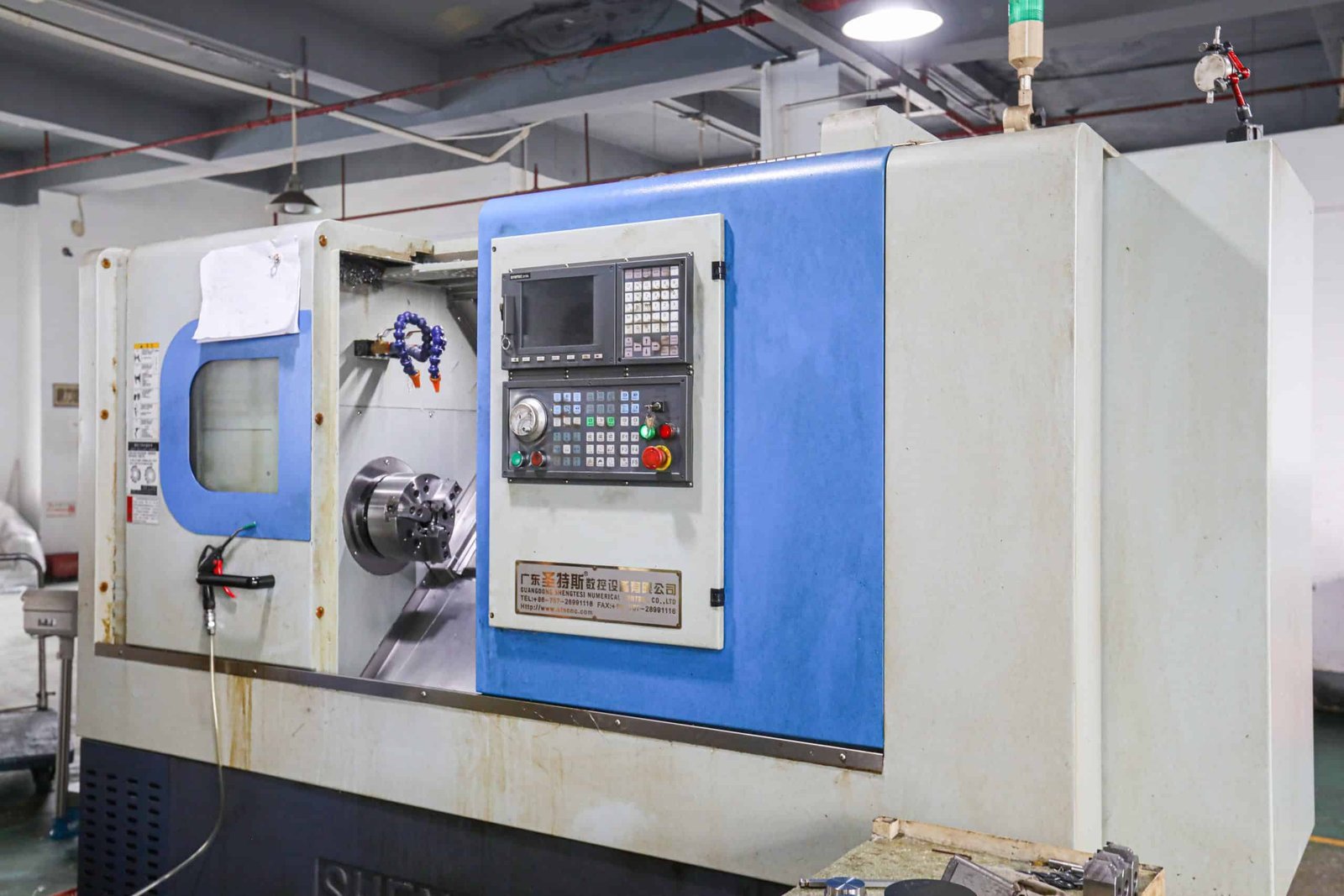 CNC turning machine
