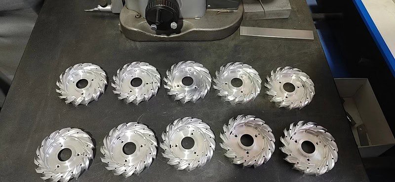 High-precision 5-axis CNC cutting tools for complex part manufacturing and machining.