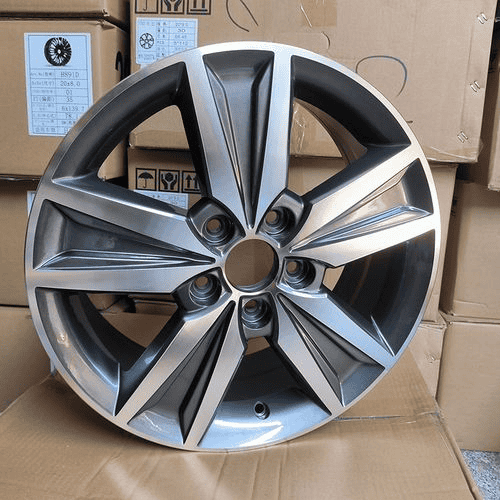 Custom CNC machined alloy wheel for automotive applications, There is no minimum order quantity for hub machining.
