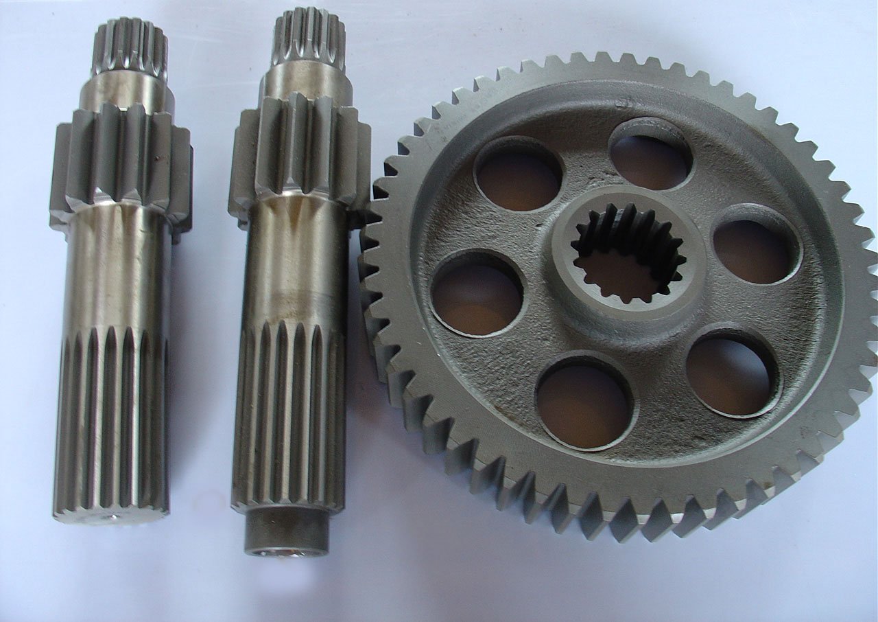 Splined shafts and gear with internally splined bore